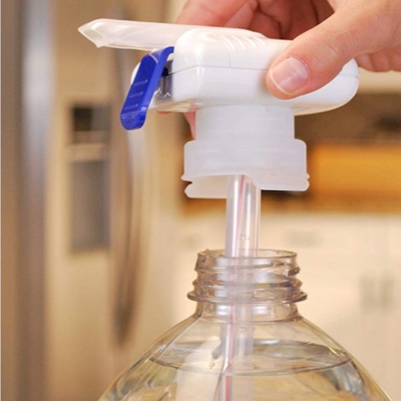 FIRM PRICE Magic Top Bottle Pourer - Picture 4 of 6